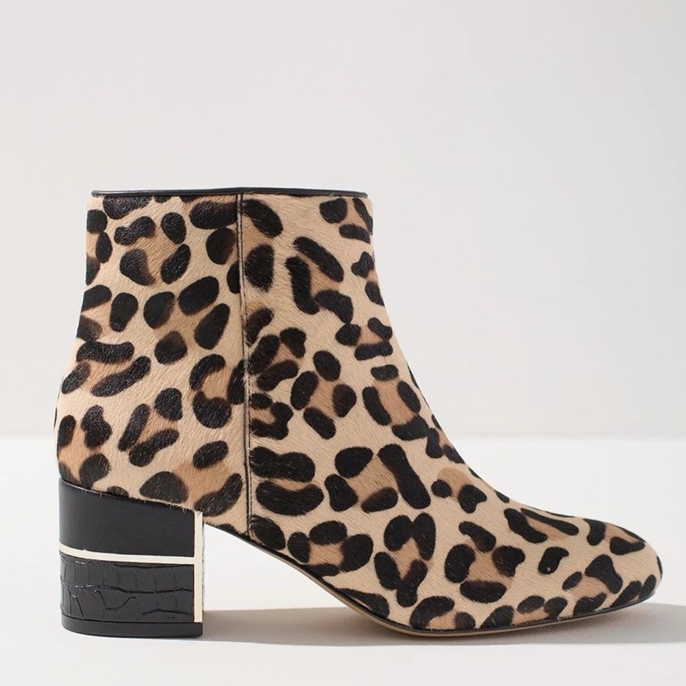 Chico’s Animal Print Haircalf Boots-not used